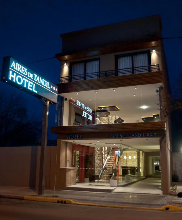 Hotel Aires De Tandil Eksteriør bilde